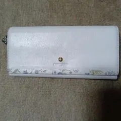 marie claire 長財布 ホワイト 花柄のサムネイル