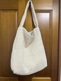 【未使用に近い】COS ショルダーバッグ