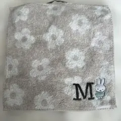 ミッフィー　ウサギ刺繍 花柄タオルハンカチ
