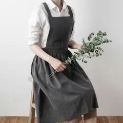 北欧風 エプロン リネン ワンピース風 料理 カフェ 保育士 チャコールグレーのサムネイル