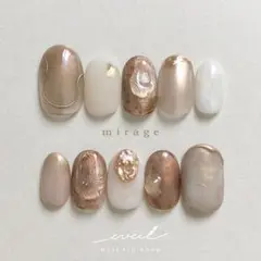 ネイルチップ　ニュアンスネイル　サテンベージュ　うねうね　インク　ぷっくり　春