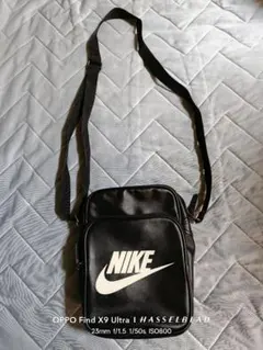 NIKE ナイキ ショルダーバッグ ブラック コンパクトバッグ