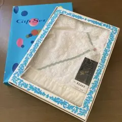 少しシミあり　昭和レトロ　エプロン　花のモチーフ　フリル　レース　可愛い