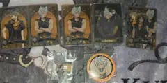 ツイステ ジャック ラギー レオナ ウエハース 缶バッジ アクスタ