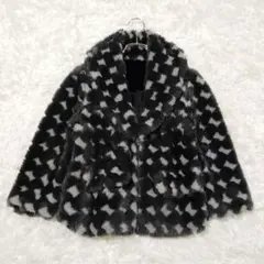 フェイクファーコート　ブラック　千鳥格子　大人　上品　冬　防寒　シンプル