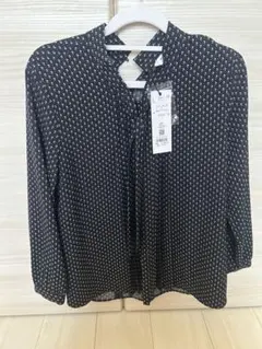 新品 モノトーン ボウタイブラウス 長袖 Lサイズのサムネイル