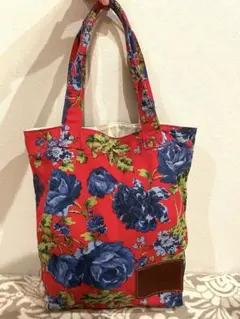 米国販売　Abercrombie & Fitch 花柄トートバッグのサムネイル