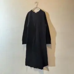 GU ワッフルスリットワンピース　ブラック　M 長袖　春秋　ナチュラル　無地