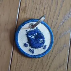 MOOMIN スティンキー 刺繍キーホルダーのサムネイル