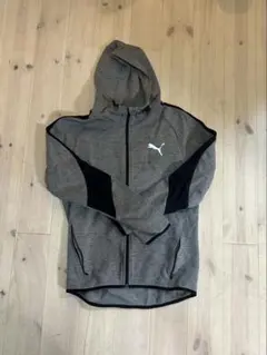 PUMA フード付きパーカー Sサイズ グレー