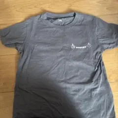 グレー Tシャツ キャラクター イラスト付き
