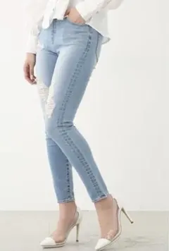 Item thumbnail for item 96196aef-4771-417e-9f53-3d39c4c474be