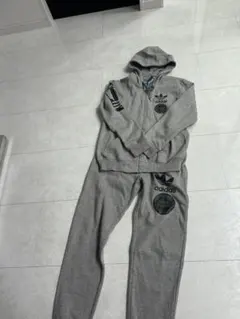 adidas originals アディダス　パーカー トレーナー　セットアップ