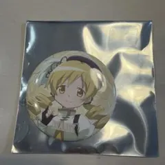 魔法少女まどか⭐︎マギカ ローソン コラボ グリッター缶バッジ 巴マミ