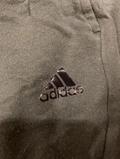 adidas モスグリーン ジャージパンツ ミディアム