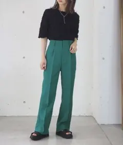 tiptop センタープレスセミフレアスラックス グリーン