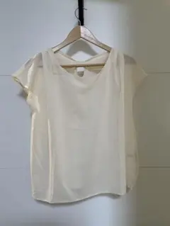 LUCA レディースブラウス　ホワイトのサムネイル