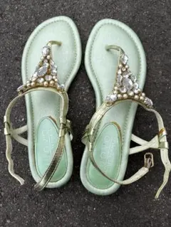 NUOVO ビジュー装飾 フラットサンダル