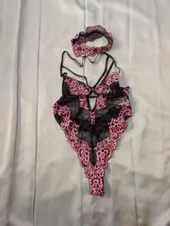 3559 ⭕️最高級品⭕️ 黒とピンクのレースボディスーツ L