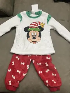 新品 ディズニー ミニーちゃん もこもこ クリスマス　パジャマ　100