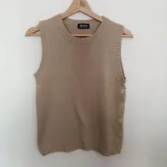 GITA ベージュ ニットベスト M