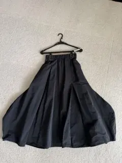 ナゴンスタンス　スカートのサムネイル
