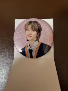 SEVENTEEN 缶バッジ HOLIDAY THE8 ミョンホ