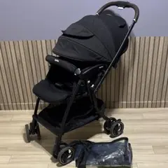 美品 2024年モデル アップリカ ラクーナ クッション フリー AD