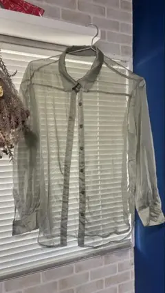 シアーシャツ