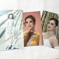 Item thumbnail for item 250add1c-bfd4-4bb3-9c03-2d17cb4cbfc3