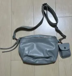 カジュアルショルダーバッグ