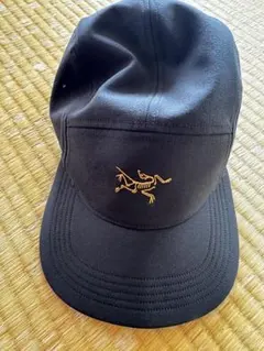 アークテリクス Calidum 5 Panel Hat ブラック