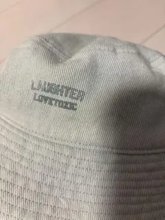 LOVE toxicフリンジ付きデニム風バケットハット