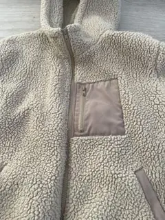 フリースジャケット・ボアジャケット ベージュ　パーカー　フード