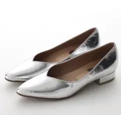 ジーアール　ポインテッドトゥフラットパンプス