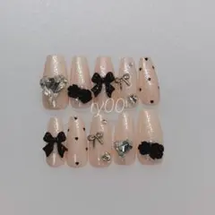 【現品】ネイルチップ　間も無くセール終了♡ちゅるん　ワンホン　ガーリー　キラキラ