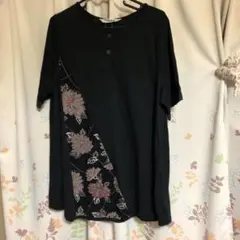 和柄レディーストップス☆Ｍ〜Lサイズ