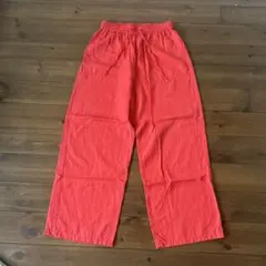 LUCA赤カジュアルパンツのサムネイル