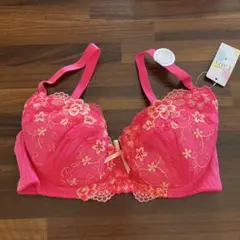 Item thumbnail for item 62f22d88-2976-420e-b53b-d0ff056ee478