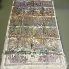 タペストリー、テーブルクロス