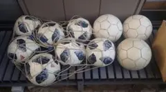 adidas サッカーボール 4号球 AF4300 JFA検定球のサムネイル