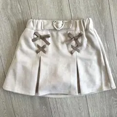 美品　リボン付きベージュスカート　キュロットスカート　120cm