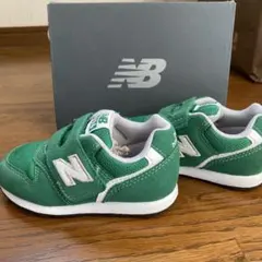美品　New Balance ニューバランス996 グリーンスニーカー14センチ