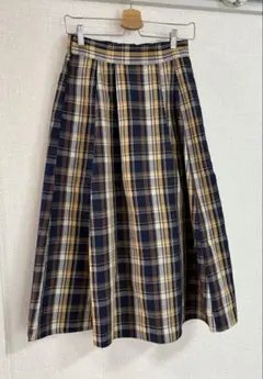 アースミュージックアンドエコロジー　スキスカチェック柄フレアロングスカート
