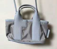 新品未使用・FURLA ・PIUMA ミニクロスボディバッグ・ グレーのサムネイル