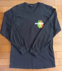 ブラック シャツ