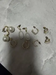 パールとクリスタルの5ペアピアスセット