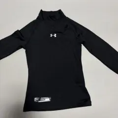 【値下げ】Under Armour ブラック 長袖 アンダーシャツ　140