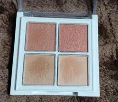 sopo　アイシャドウパレット　04　ダズルベージュ
