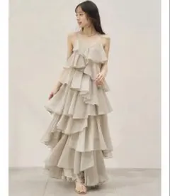 最終お値下け celon frill tiered maxi dress S - メルカリ